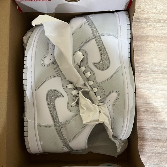 Nike high dunk 8.5 - Picture 2 of 4